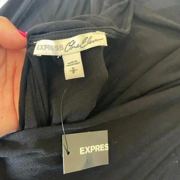 Express one eleven black drape back sleeveless tee - Picture 6 of 7